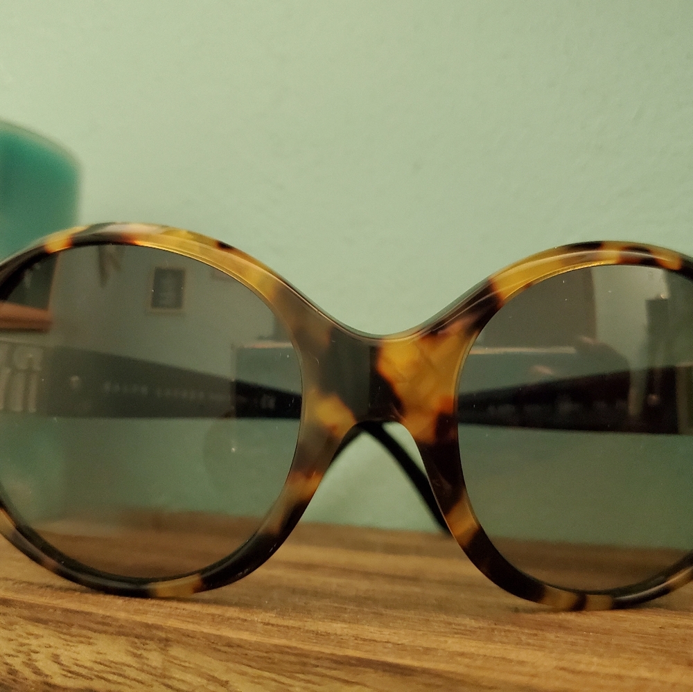 Ralph Lauren RL 8084 Sunglasses